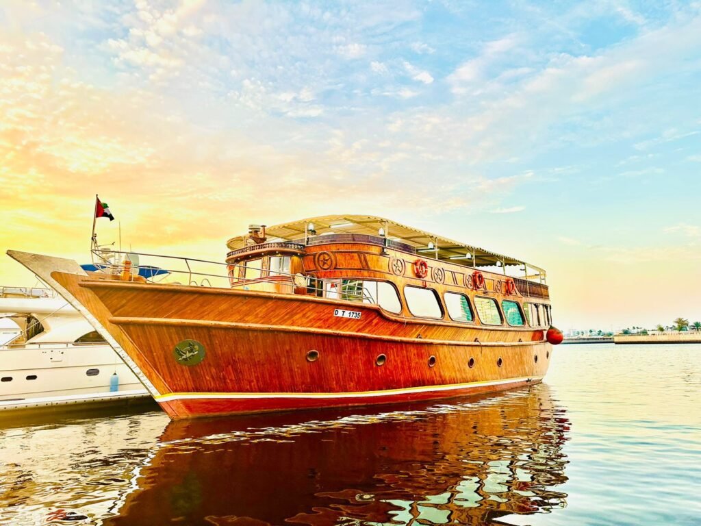 tradational dhow cruise