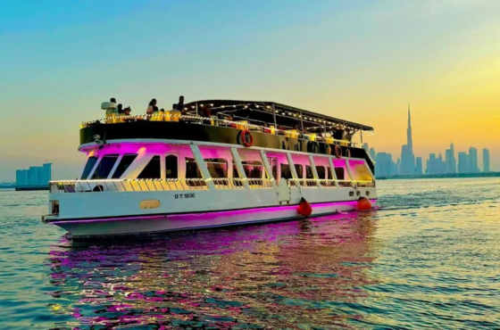 Business Class Yacht