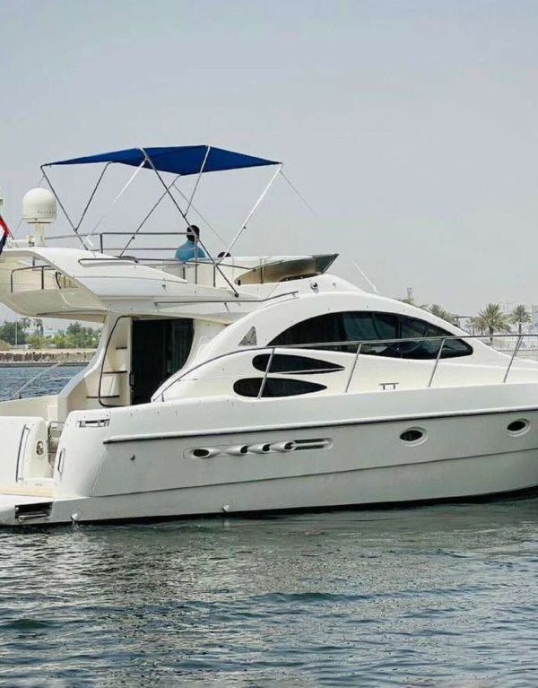 marbella yacht for rent in dubai - dhow cruise dubai tours