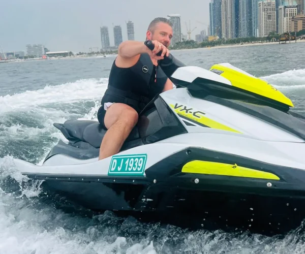 Jet Ski in Dubai (60 Minutes)
